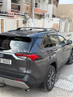 تويوتا راف 4